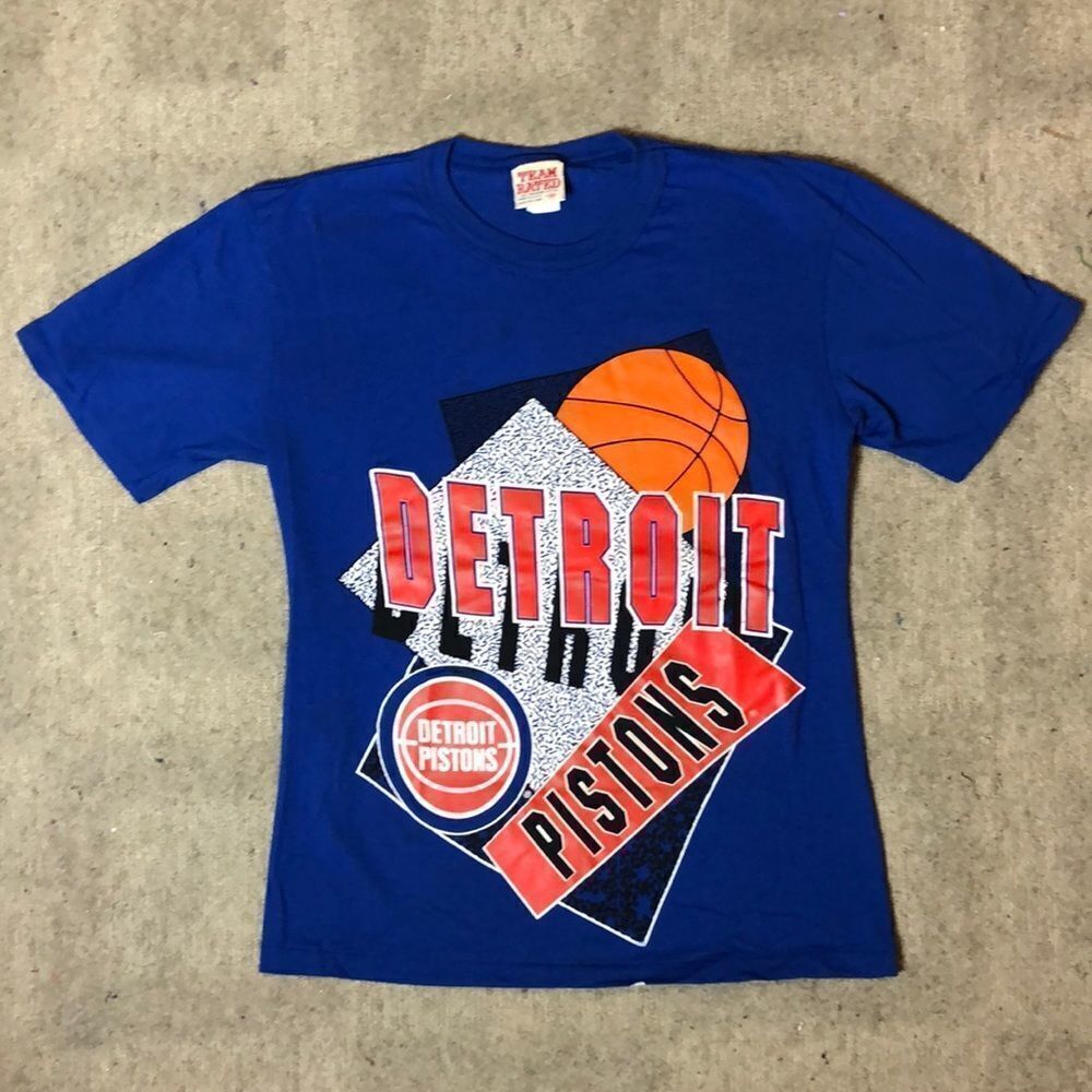 Vintage 1990’S Detroit Pistons NBA Graphic T-Shirt | Medium